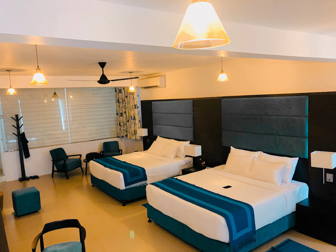 Pisos de Hotel Conforto e Estilo em Ambientes Brancos