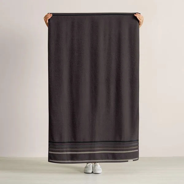 Toalha Banhão Karsten Lumina Carbono e Cinza